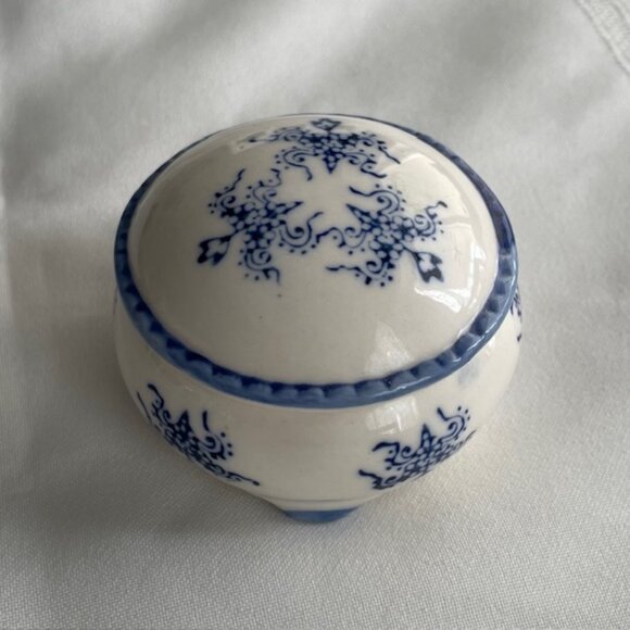 Miniature Bonbonniere / Ceramic Candy Box LBP Art Nouveau - France - Picture 2 of 7